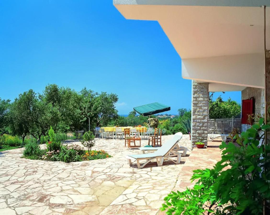 Elegant Apartment In Agios Ilias With Sea View Myrtéa エクステリア 写真